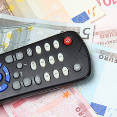 Afera taśmowa a opłata audiowizualna: o tym, że pewne są jedynie śmierć i podatki